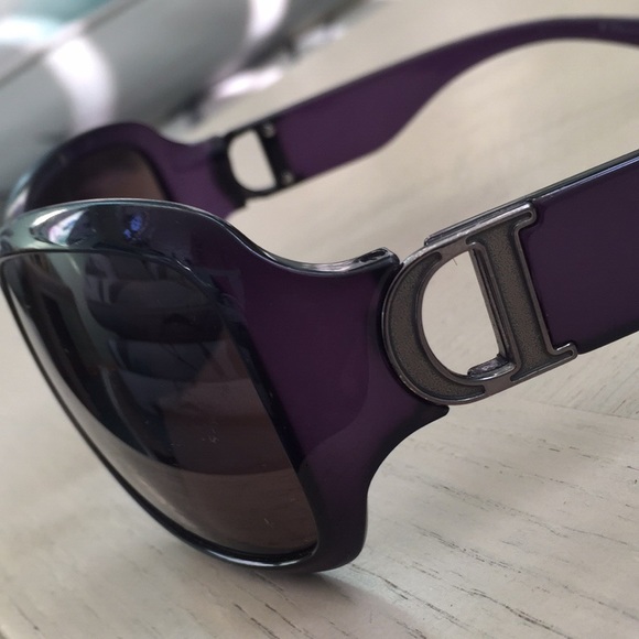 Christian Dior Sunglasses - Picture 4 of 8